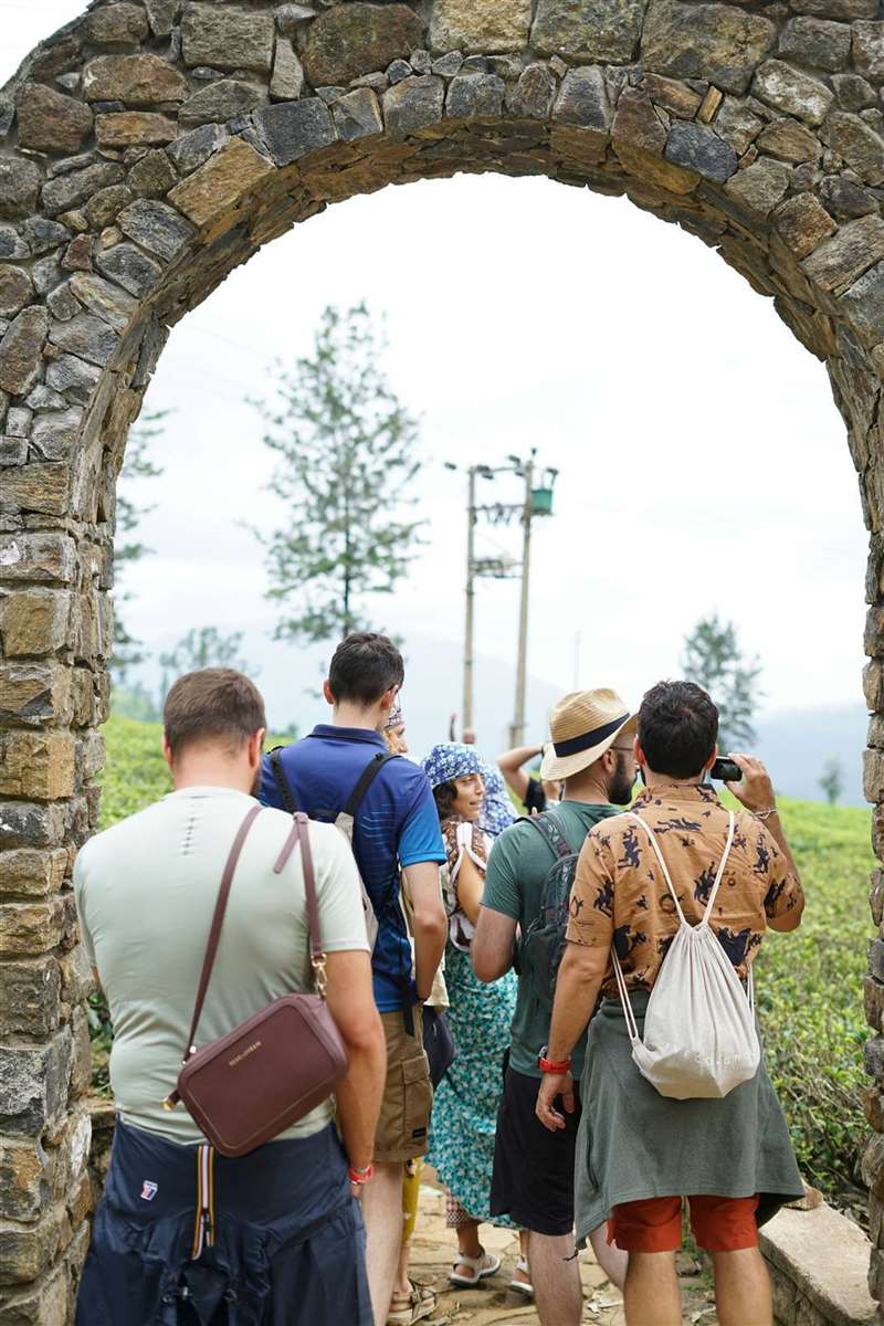 Travelers enjoying a guided Sri Lanka experience